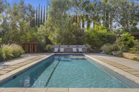 Exterior - 1152 Rancho Dr, Ojai, CA 93023 photo 11 of 17