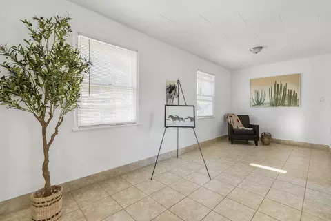 Living - 417 Mcandrew Rd, Ojai, CA 93023 photo 10 of 10