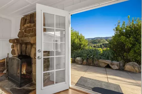 Exterior - 417 Mcandrew Rd, Ojai, CA 93023 photo 3 of 21