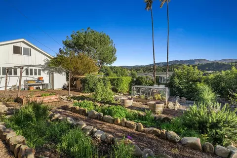 Exterior - 417 Mcandrew Rd, Ojai, CA 93023 photo 18 of 21