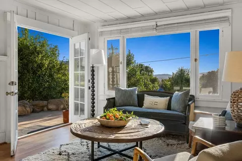 Living - 417 Mcandrew Rd, Ojai, CA 93023 photo 1 of 10