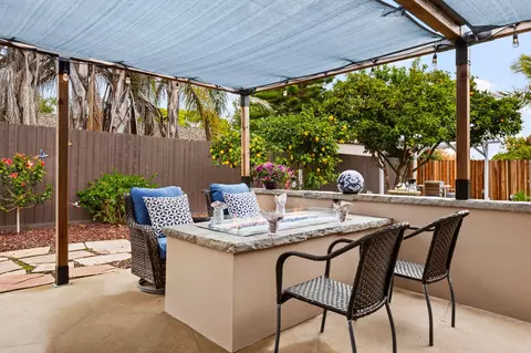 Exterior - 280 Savona Ave, Goleta, CA 93117 photo 6 of 12
