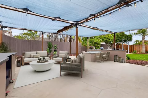 Exterior - 280 Savona Ave, Goleta, CA 93117 photo 5 of 12