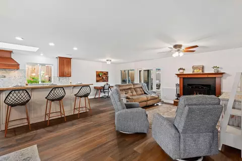 Living - 280 Savona Ave, Goleta, CA 93117 photo 1 of 5