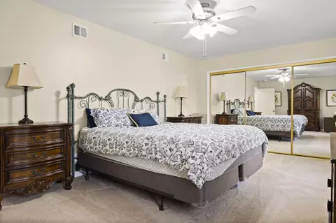 Bedroom - 2140 Norma Ct, Oxnard, CA 93036 photo 3 of 5