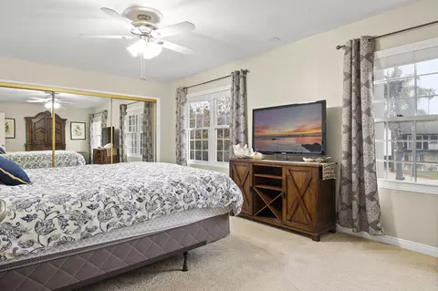 Bedroom - 2140 Norma Ct, Oxnard, CA 93036 photo 2 of 5