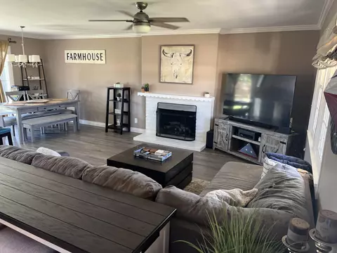 Living - 3912 Rigel Ave, Lompoc, CA 93436 photo 2 of 2