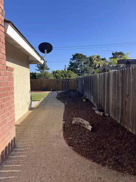Exterior - 3912 Rigel Ave, Lompoc, CA 93436 photo 7 of 13