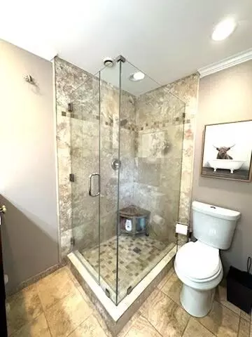Bath - 3912 Rigel Ave, Lompoc, CA 93436 photo 3 of 3
