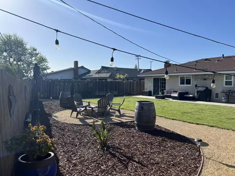 Exterior - 3912 Rigel Ave, Lompoc, CA 93436 photo 11 of 13