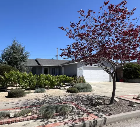 1217 E Oak Ave, Lompoc, CA 93436