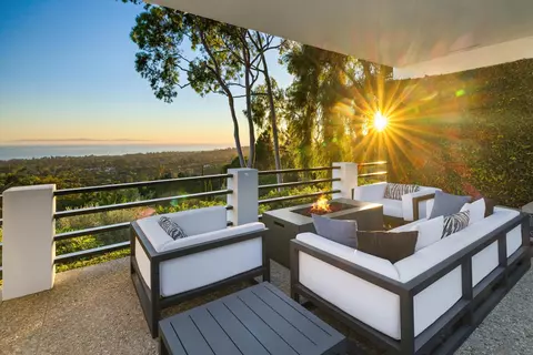 Exterior - 1514 E Mountain Dr, Montecito, CA 93108 photo 4 of 6