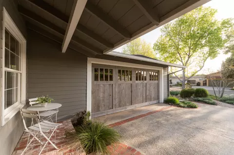 480 Arbol Verde St, Carpinteria, CA 93013 photo 2