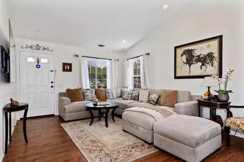 7793 Paxton Ct, Goleta, CA 93117 photo 5