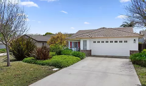 7793 Paxton Ct, Goleta, CA 93117 photo 2
