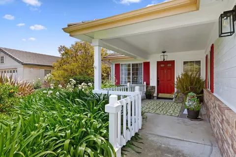 7793 Paxton Ct, Goleta, CA 93117 photo 3