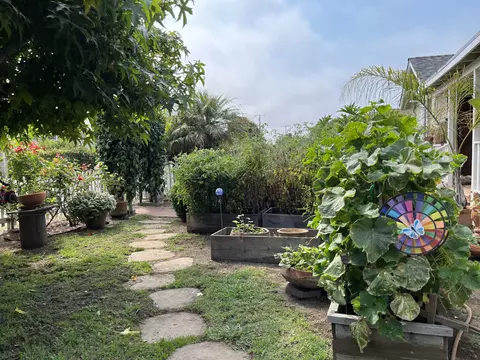 4946 8th St, Carpinteria, CA 93013 photo 5
