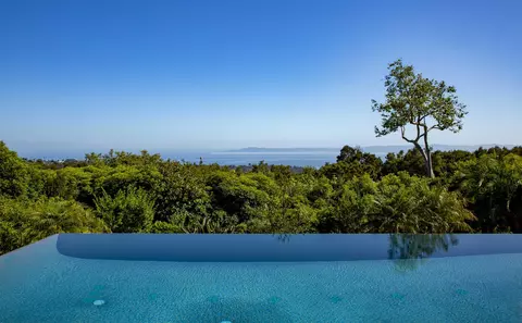 Exterior - 910 Buena Vista Dr, Montecito, CA 93108 photo 4 of 10