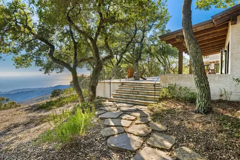 2381 Refugio Rd, Goleta, CA 93117