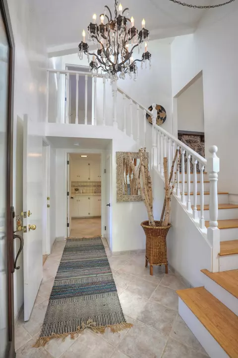 Entry Way - 974 El Centro St, Ojai, CA 93023 photo 2 of 2