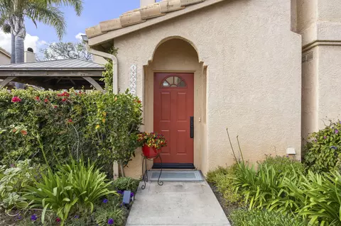 Entry Way - 4252 Carpinteria Ave #1, Carpinteria, CA 93013 photo 3 of 3