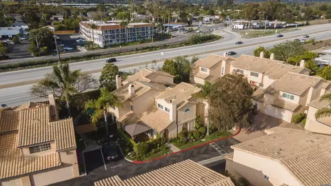 View/Area - 4252 Carpinteria Ave #1, Carpinteria, CA 93013 photo 2 of 5