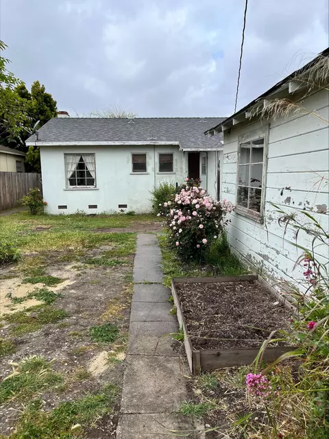 Exterior - 230 S L St, Lompoc, CA 93436 photo 3 of 3