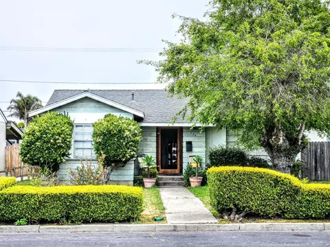 230 S L St, Lompoc, CA 93436