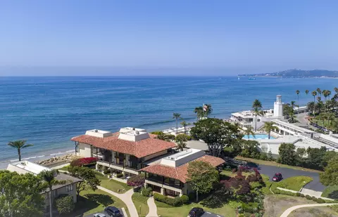 1315 Plaza Pacifica, Montecito, CA 93108