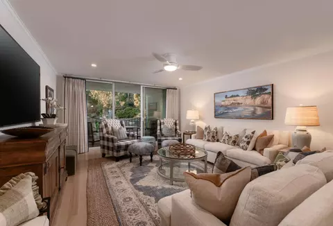 1220 Coast Village Rd #303, Montecito, CA 93108