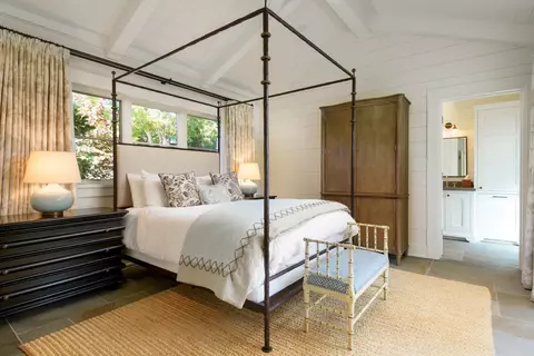 Bedroom - 1781 Glen Oaks Dr, Montecito, CA 93108 photo 2 of 5