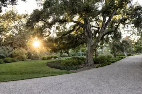 Exterior - 1781 Glen Oaks Dr, Montecito, CA 93108 photo 9 of 11