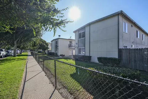 725-733 N E St, Lompoc, CA 93436 photo 8