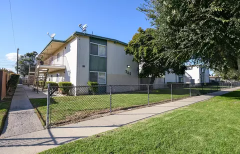 725-733 N E St, Lompoc, CA 93436 photo 7
