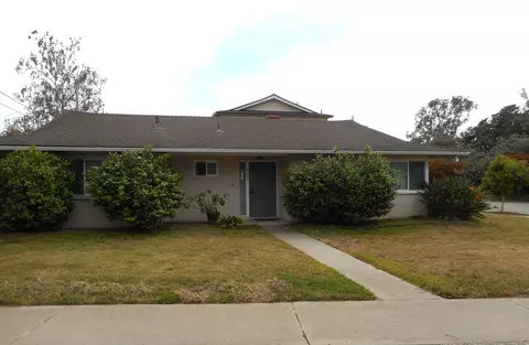 5245 San Simeon Dr, Santa Barbara, CA 93111