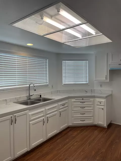Kitchen - 3311 W Hemlock St, Oxnard, CA 93035 photo 1 of 1