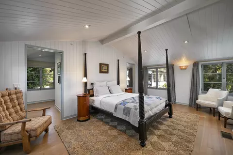 Bedroom - 1586 San Leandro Ln, Montecito, CA 93108 photo 4 of 4