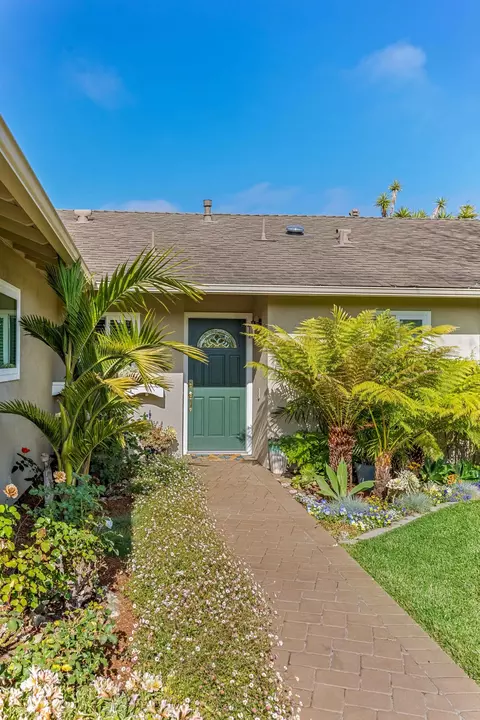 Exterior - 236 Salisbury Ave, Goleta, CA 93117 photo 3 of 6