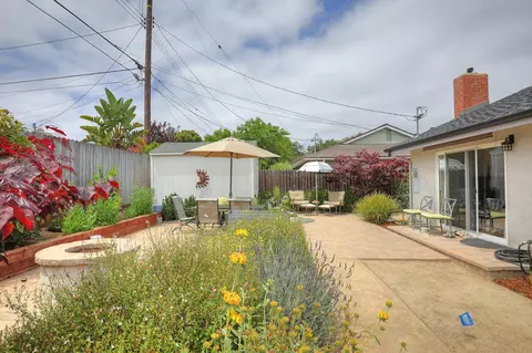 Exterior - 71 Warwick Pl, Goleta, CA 93117 photo 6 of 8