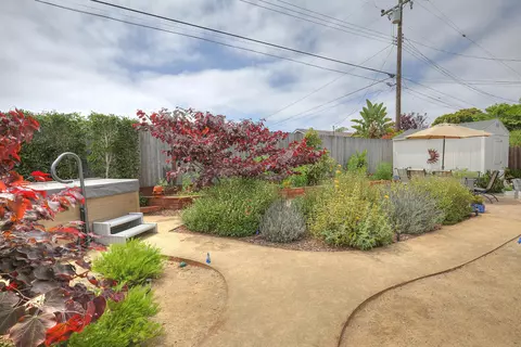 Exterior - 71 Warwick Pl, Goleta, CA 93117 photo 3 of 8