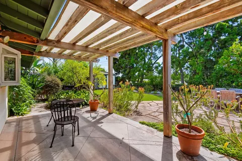 1407 Linden Ave, Carpinteria, CA 93013 photo 11