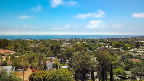 202 La Vista Grande, Santa Barbara, CA 93103