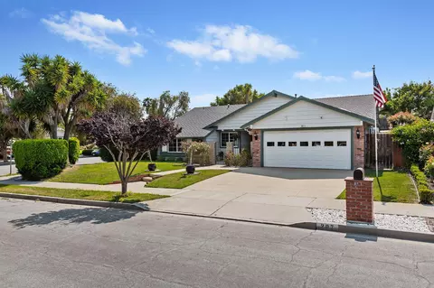 207 Savona Ave, Goleta, CA 93117