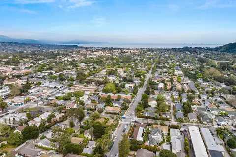 View/Area - 2012 Bath St, Santa Barbara, CA 93105 photo 1 of 1