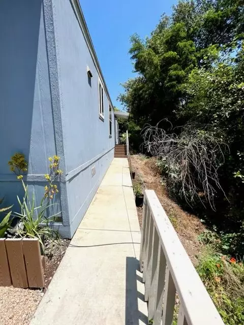 520 Pine Ave #1A, Goleta, CA 93117 photo 5