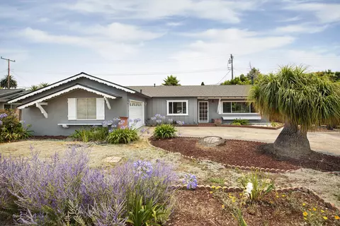 6237 Momouth Ave, Goleta, CA 93117