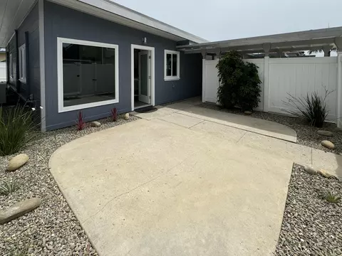 1048 Dover Ln, Ventura, CA 93001