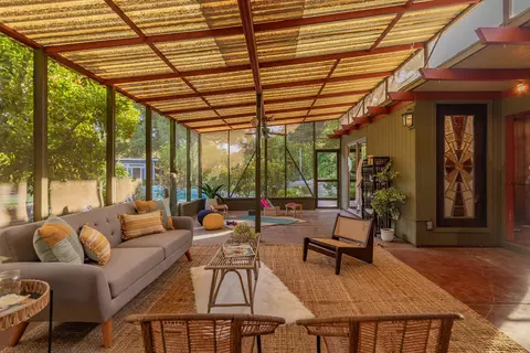 Exterior - 217 Sierra Rd, Ojai, CA 93023 photo 1 of 21