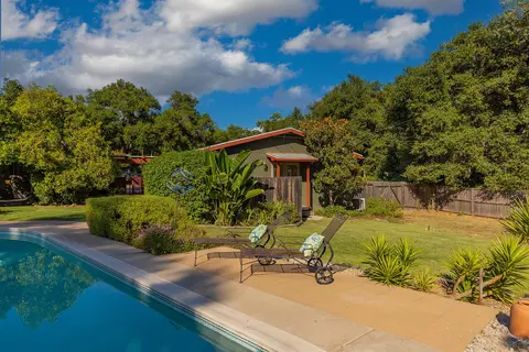 Exterior - 217 Sierra Rd, Ojai, CA 93023 photo 16 of 21