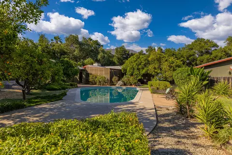 Exterior - 217 Sierra Rd, Ojai, CA 93023 photo 7 of 21
